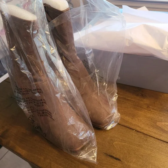 Anthropologie Paragon Boots - Picture 10 of 10